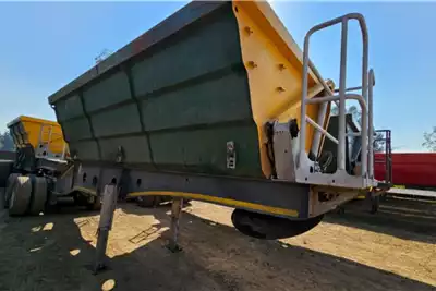 Afrit Trailers Side tipper 40M3 2020 for sale by Pomona Road Truck Sales | AgriMag Marketplace