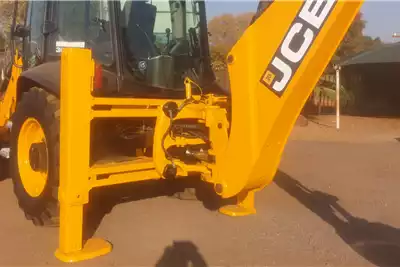 JCB TLBs 2013 for sale by WE BUY TLBs | AgriMag Marketplace