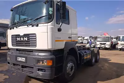 MAN Truck tractors Double axle FE 30.460 2004 for sale by Rodeosec | AgriMag Marketplace