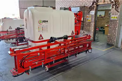 Spraying equipment Boom sprayers New 1000ltr mounted boom sprayers 2024 for sale by Mad Farmer SA | AgriMag Marketplace