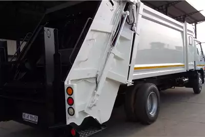 UD Garbage trucks 90 F/C 13m3 Waste Compactor 2018 for sale by McCormack Truck Centre | Truck & Trailer Marketplace