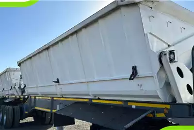 Trailers 2017 CIMC 40m3 Side Tipper 2017