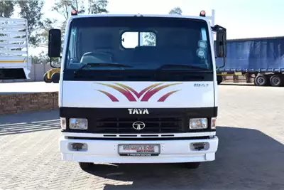 Used 2022 Tata LPT 813 EX2 DROPSIDE TRUCK for sale in Gauteng | R 349,950