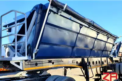 Afrit Trailers Side tipper AFRIT 40 CUBE SIDE TIPPER 2015 for sale by ZA Trucks and Trailers Sales | AgriMag Marketplace