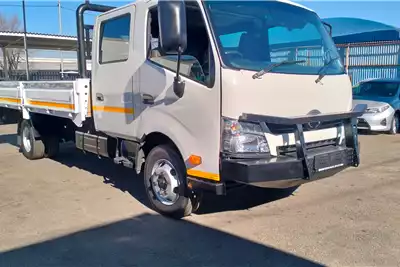 Hino Dropside trucks 2015 HINO300 D/Cab 5ton dropside 82000km 2015 for sale by FAW Newlands   | AgriMag Marketplace