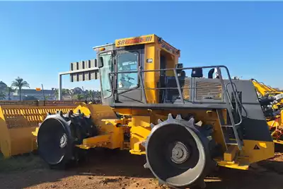 Shantui Compactor SR28MR 3 2024 for sale by Handax Machinery Pty Ltd | Truck & Trailer Marketplace