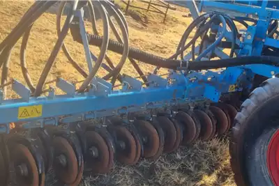 Other Planting and seeding equipment Air drills LEMKEN SOLITAIR 9KA DS WITH RUBIN 2017 for sale by AMC Equipment | AgriMag Marketplace