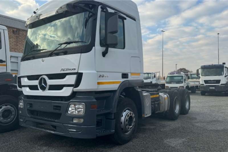 Mercedes Benz Truck tractors 26.44 Actros 2011