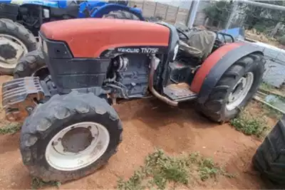 New Holland Tractors Utility tractors TN75F MFWD UTILITY TRACTOR 2006 for sale by AMC Equipment | AgriMag Marketplace