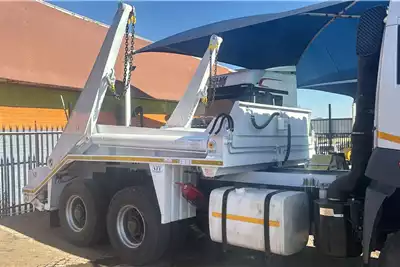 FAW Skip bin loader trucks Brand new FAW 33 340 skip loader 2024 for sale by FAW Newlands   | AgriMag Marketplace