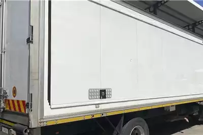 Isuzu Refrigerated trucks FTR 850 AMT F/C Thermoking T Dairy Reefer 2013 for sale by McCormack Truck Centre | Truck & Trailer Marketplace