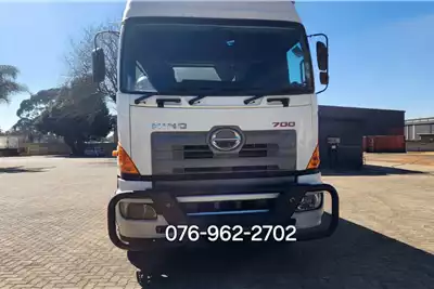 Hino Water bowser trucks Hino 2845 18000 Liter Watertanker 2016 for sale by CH Truck Sales | AgriMag Marketplace