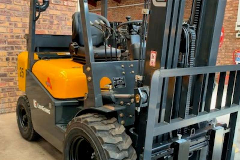 Forklifts in South Africa on Truck & Trailer Marketplace