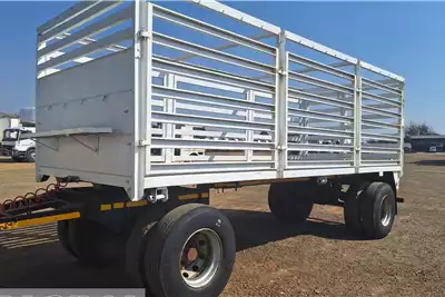 Dolly Trailers Dolfyn 6.5 Meter Cattle Body 1981 for sale by Kagima Earthmoving | Truck & Trailer Marketplace