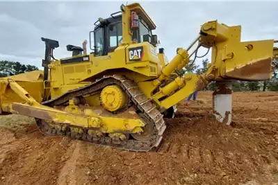 Caterpillar Dozers CAT D8R DOZER 2012 for sale by CTC Plant Company Pty Ltd | AgriMag Marketplace