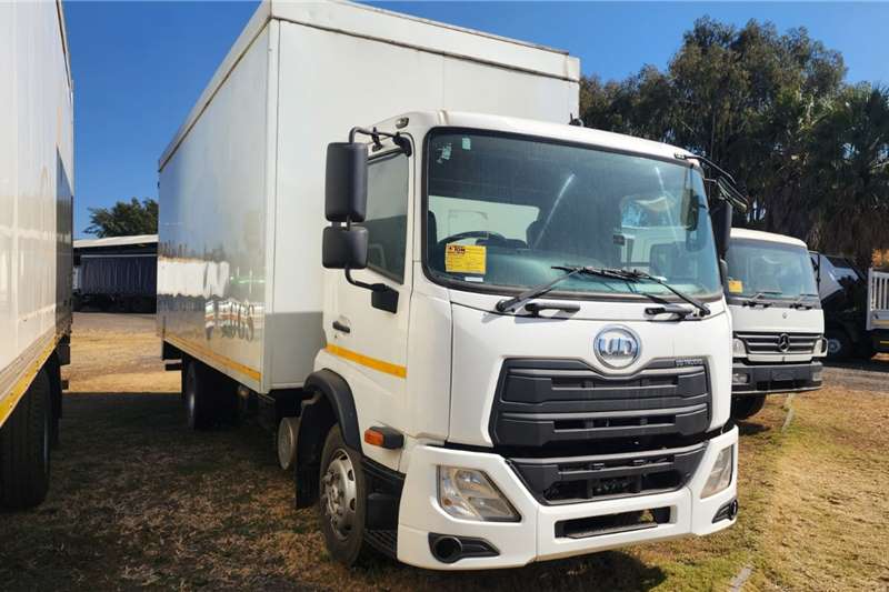 Nissan Truck tractors Nissan LKE210 Corner 2017