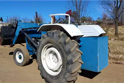 Ford Tractors Ford 3000 Laaigraaf for sale by Dirtworx | AgriMag Marketplace