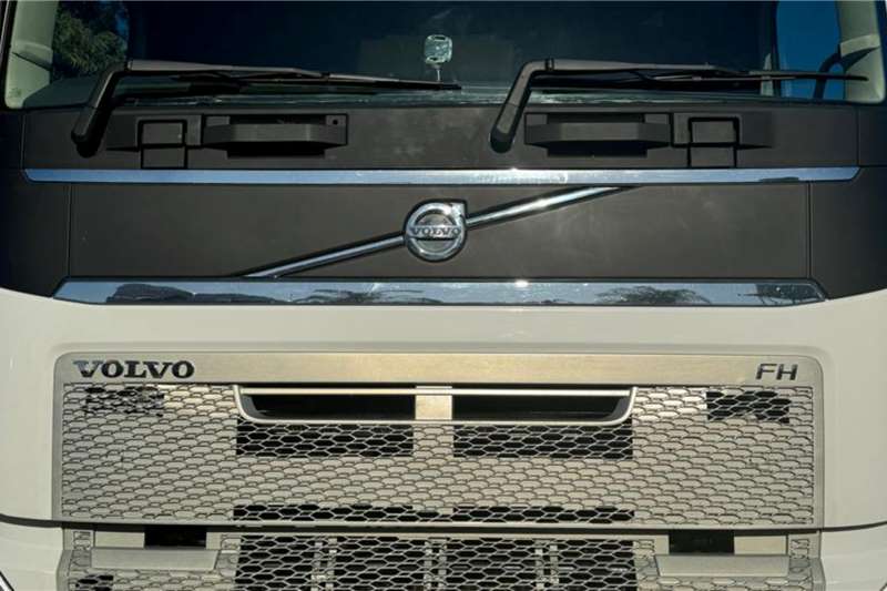 Volvo Truck tractors FH480 EXCL VAT 2019