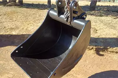 TLBs TLB Backhoe Bucket for sale by Dirtworx | AgriMag Marketplace