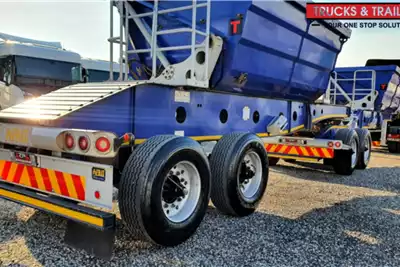 Afrit Trailers Side tipper AFRIT 18 CUBE SIDE TIPPER TRAILERS 2021 for sale by ZA Trucks and Trailers Sales | AgriMag Marketplace