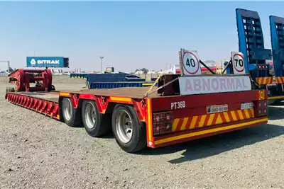 Ilcor Trailers Stepdeck ILCOR 3 AXLE LOWBED TRAILER 2008 for sale by The Truck Man | AgriMag Marketplace