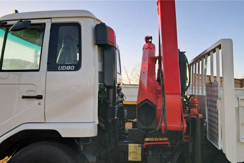 Nissan Dropside trucks UD 80 Dropside with Fassi Crane 2013