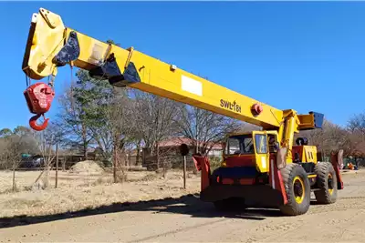 P&H Cranes P&H R180 Rough Terrain Crane 18 Ton for sale by Dirtworx | Truck & Trailer Marketplace