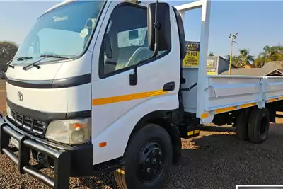 Dyna Dropside trucks TOYOTA DYNA 6 104 DROPSIDE 2007 for sale by WCT Auctions Pty Ltd  | AgriMag Marketplace