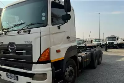 Hino Truck tractors 700 D/Diff Horse 2008 for sale by Boschies cc | Truck & Trailer Marketplace