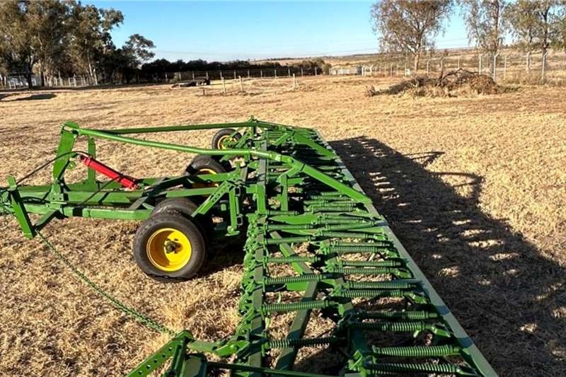 Other Tillage equipment Cultivators 10m, 77 tand John Shearer fieldspan