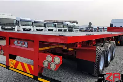 Cargo Lite Trailers Flat deck CARGO LITE TRI AXLE FLAT DECK TRAILER 2007 for sale by ZA Trucks and Trailers Sales | AgriMag Marketplace