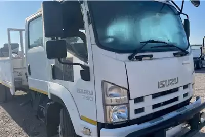 Isuzu Cherry picker trucks Isuzu FSR750 Smoother With Cherry Picker 2014 for sale by Randfontein Truck Salvage | AgriMag Marketplace