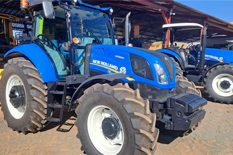 New Holland Tractors 4WD tractors T5.110DT EC CAB