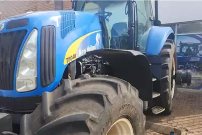 New Holland Tractors 4WD tractors T8040 2012 for sale by NWK Limited | Truck & Trailer Marketplace