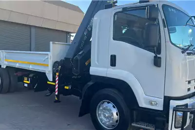 Isuzu Crane trucks ISUZU FTR 850 AMT WITH 18 TON METER HIAB CRANE DRO 2016 for sale by Newlands Commercial | AgriMag Marketplace