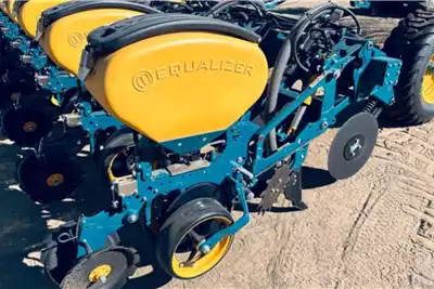 Equalizer Planting and seeding equipment Equalizer SLII/762N 12ry planter 2024 for sale by VKB Landbou | AgriMag Marketplace