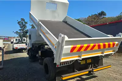 Isuzu Dropside trucks ISUZU NPR400  SWB DROPSIDE TIPPER 2020 for sale by N2 Trucks Sales Pty Ltd | AgriMag Marketplace