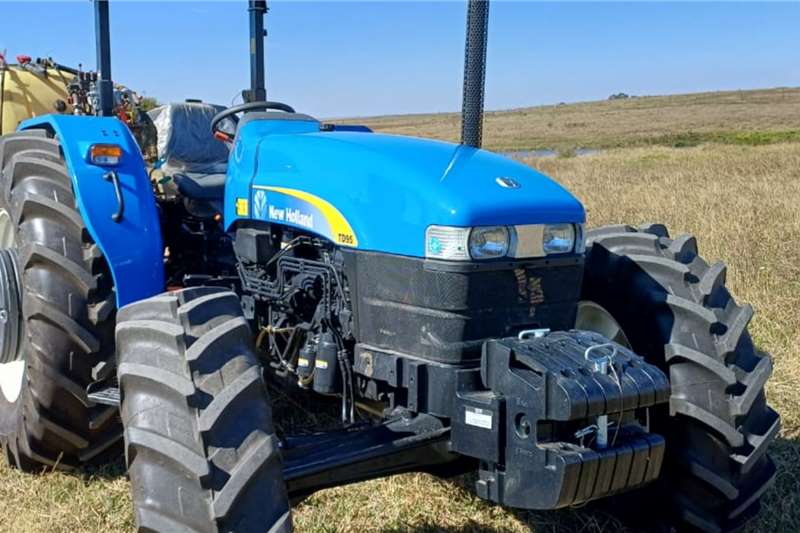 New Holland Tractors 4WD tractors TD 95 2023