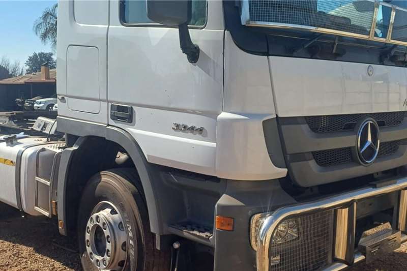  Truck tractors on offer in South Africa on AgriMag Marketplace