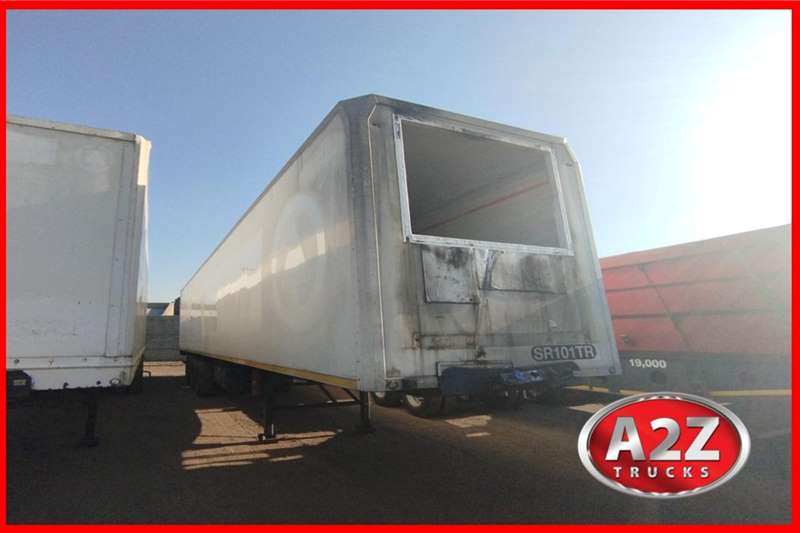 Serco Trailers Box body 2011 Serco Tri axle Box Body Tail Lift (2 of 2) 2011