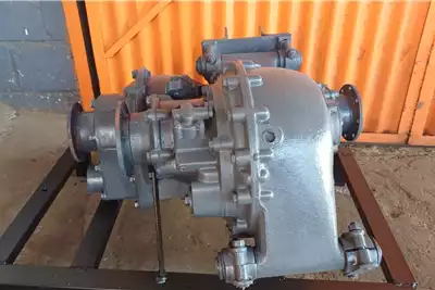 Truck spares and parts Transfer case Mercedes Benz 2624 4X4 Truck Dropbox for sale by Dirtworx | Truck & Trailer Marketplace