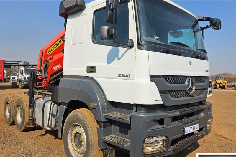 Mercedes Benz Truck tractors MERCEDE3S BENZ AXOR 3340 WITH PALFINGER PK15500 2014