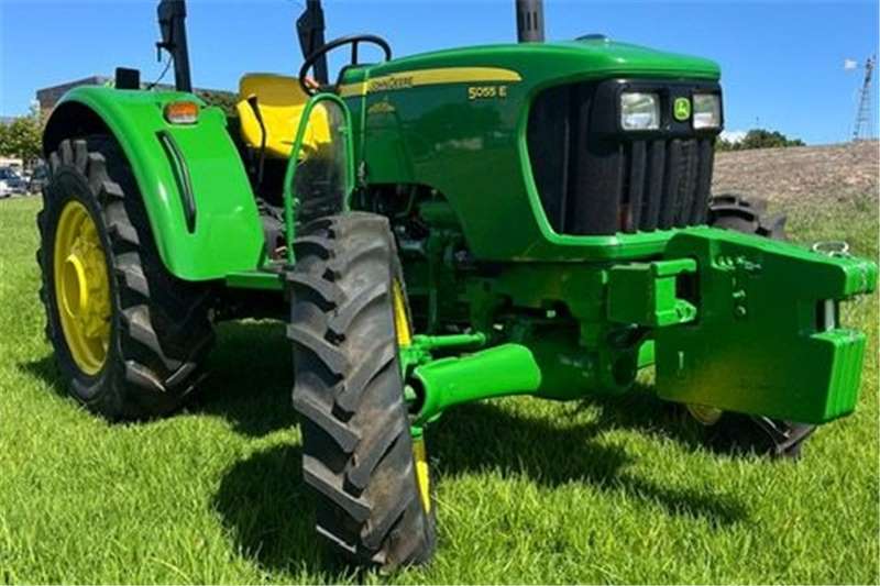 Tractors in [region] on AgriMag Marketplace