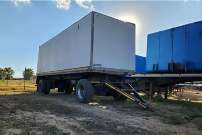 BDJ Trailers Close volume body 8.4m Double Axle Closed body 1994 for sale by Edan Traders | Truck & Trailer Marketplace