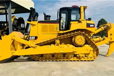 Caterpillar Dozers D8R DOZER 2011 for sale by Vendel Equipment Sales Pty Ltd | AgriMag Marketplace