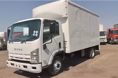 Isuzu Box trucks ISUZU NPR 400 CLOSED BODY 2017 for sale by Motordeal Truck and Commercial | Truck & Trailer Marketplace