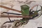 Spreaders Trailed spreaders Senior seeder vintage 100% working for sale by Private Seller | AgriMag Marketplace