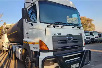 Hino Water bowser trucks Hino 2845 Watertanker 2016 for sale by CH Truck Sales | AgriMag Marketplace