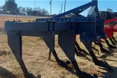 Tillage equipment Rippers 5 Tand Ripper for sale by R64 Trade | AgriMag Marketplace