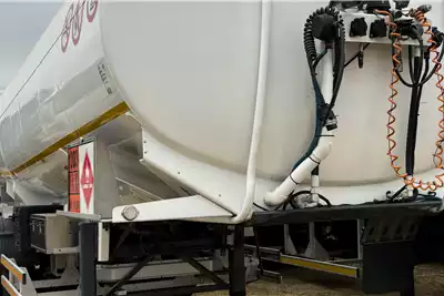 Tank Clinic Trailers Fuel tanker 2017 Tank Clinic 50 000 L Tri Axle Diesel Tanker 2017 for sale by Benjon Truck and Trailer | AgriMag Marketplace